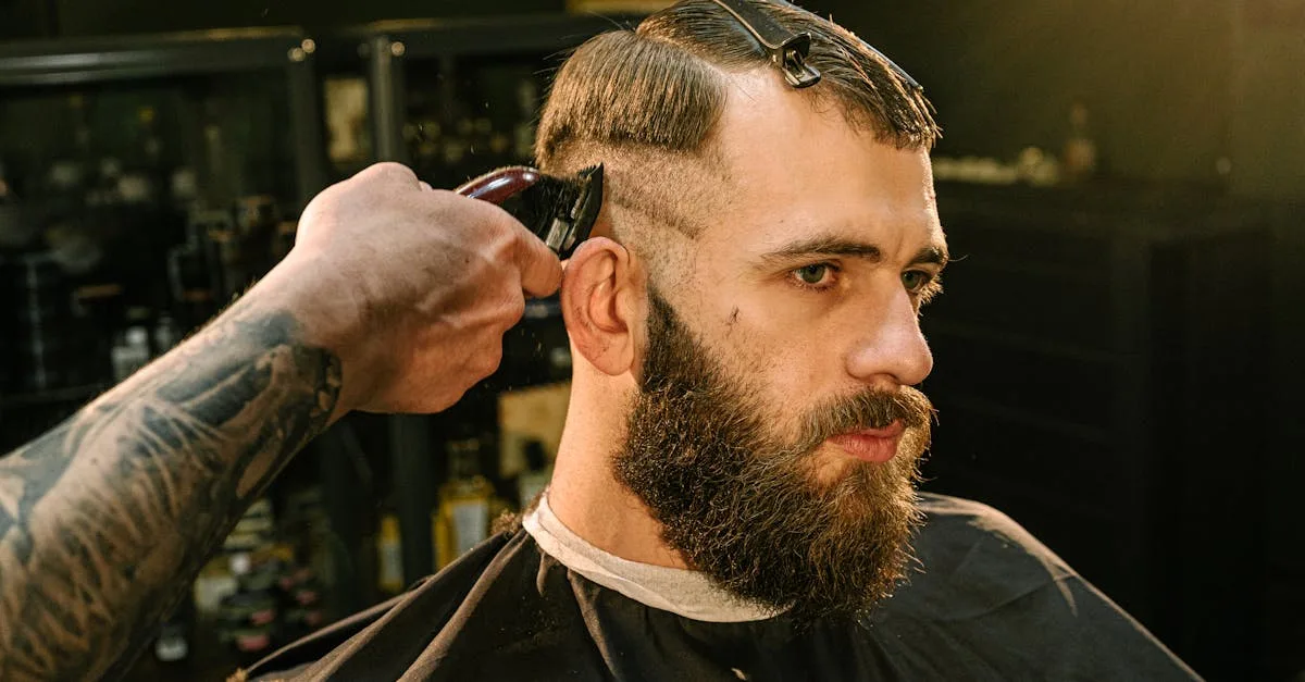 découvrez nos solutions professionnelles de coloration capillaire pour hommes, pour un style moderne et naturel.