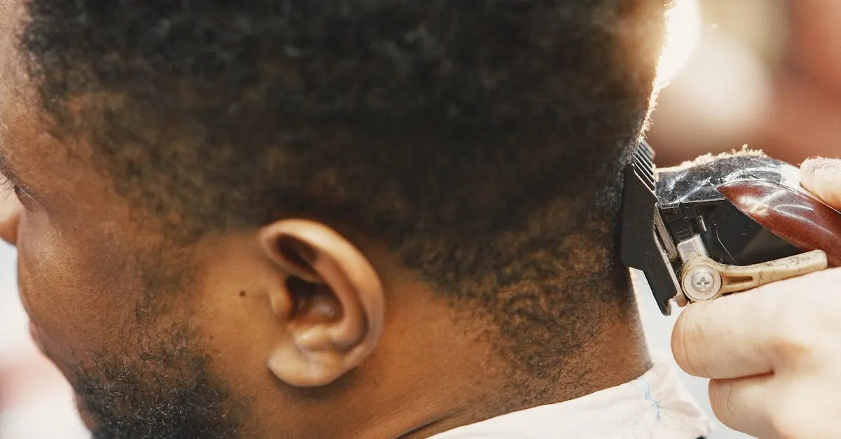 découvrez nos solutions de coloration capillaire pour hommes, conçues pour sublimer votre style avec des couleurs naturelles et tendance.