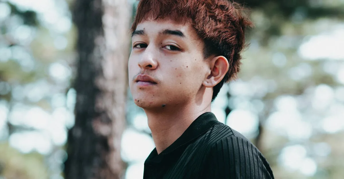 découvrez la french crop, une coupe de cheveux courte et moderne, facile à entretenir, idéale pour un style élégant et tendance.