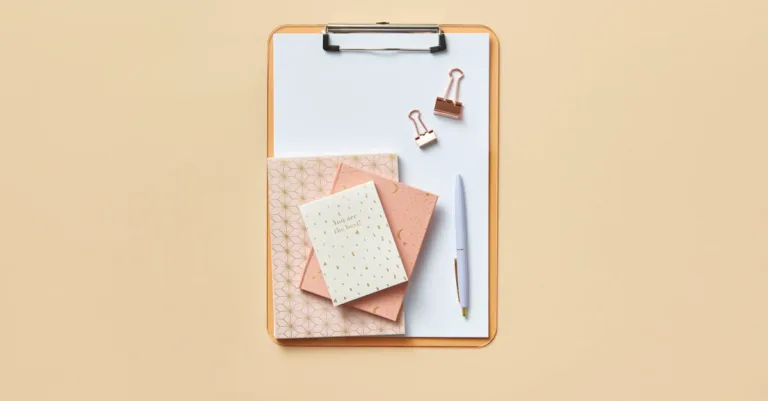 découvrez notre sélection de papeterie de qualité pour tous vos besoins de bureau, école et créativité. stylos, carnets, agendas et bien plus encore.