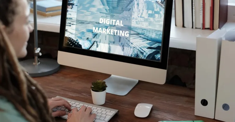 découvrez les stratégies clés du marketing digital pour booster votre visibilité en ligne, attirer des clients et augmenter vos ventes grâce aux outils numériques.