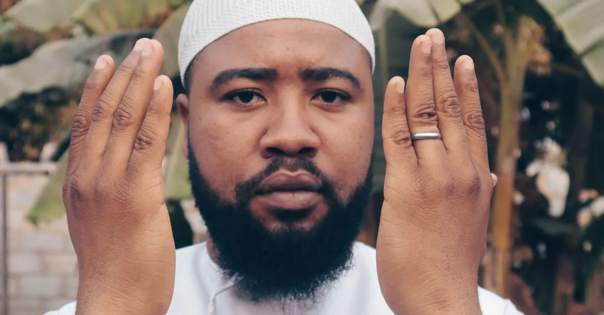 découvrez tout sur hamza, son parcours, ses projets et ses actualités. plongez dans l'univers de cet artiste talentueux et innovant.
