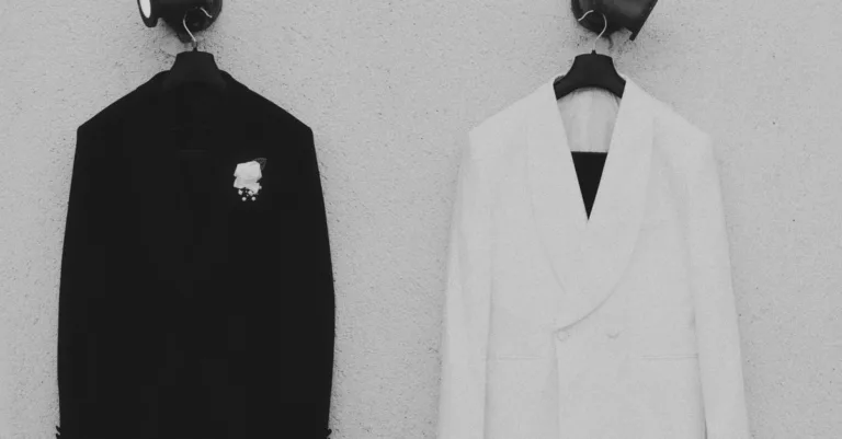 veste de costume de mariage pour homme, élégante et raffinée, parfaite pour une cérémonie inoubliable.