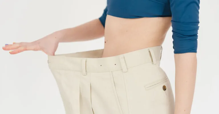 découvrez les meilleures méthodes pour perdre du poids efficacement et durablement grâce à des conseils nutritionnels, des exercices adaptés et des habitudes saines.