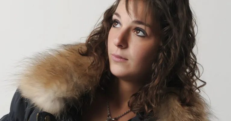 découvrez la taille de laure calamy et quelques repères sur la carrière de l’actrice française révélée dans dix pour cent.